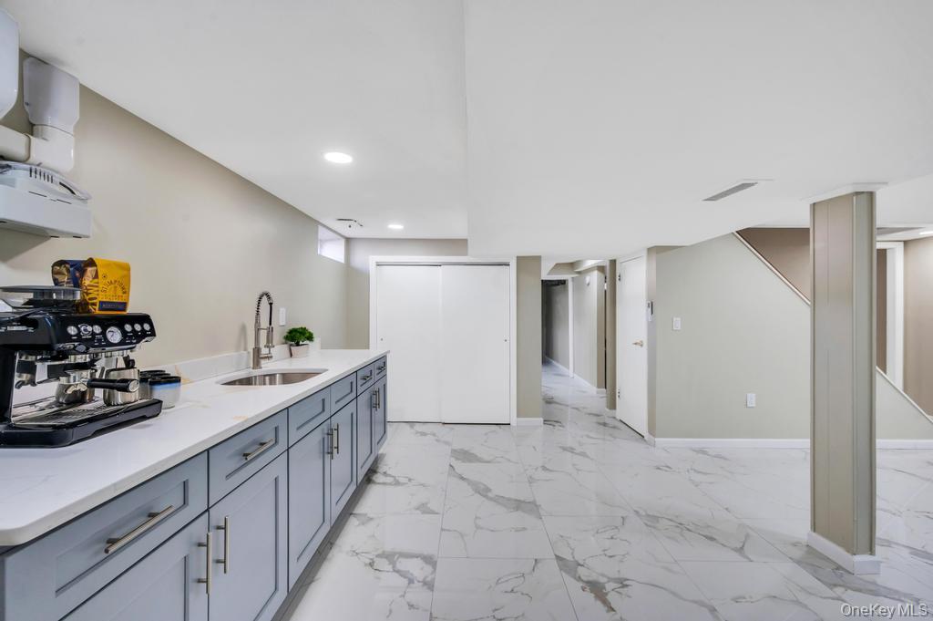 #20 photo, 2127 Erma Drive, East Meadow , NY 11554