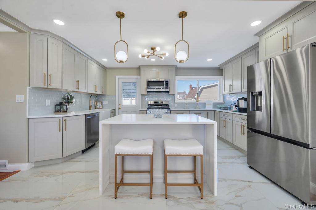 #7 photo, 2127 Erma Drive, East Meadow , NY 11554