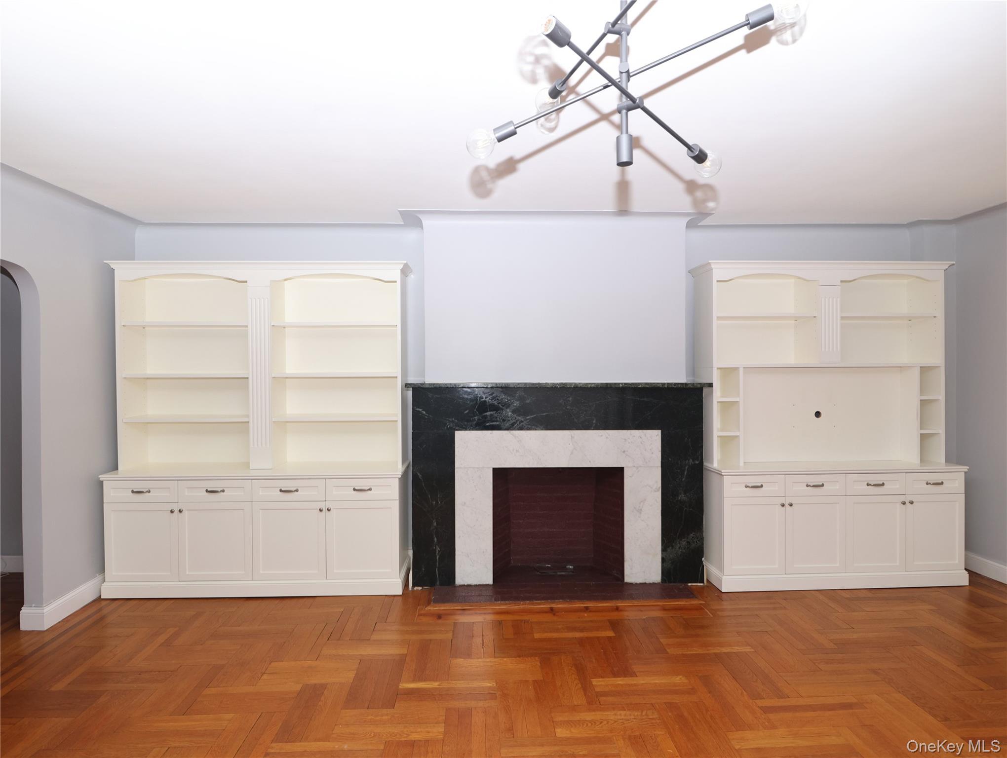 #5 photo, 30-17 36th Street, 뉴욕퀸즈 Astoria , NY 11103