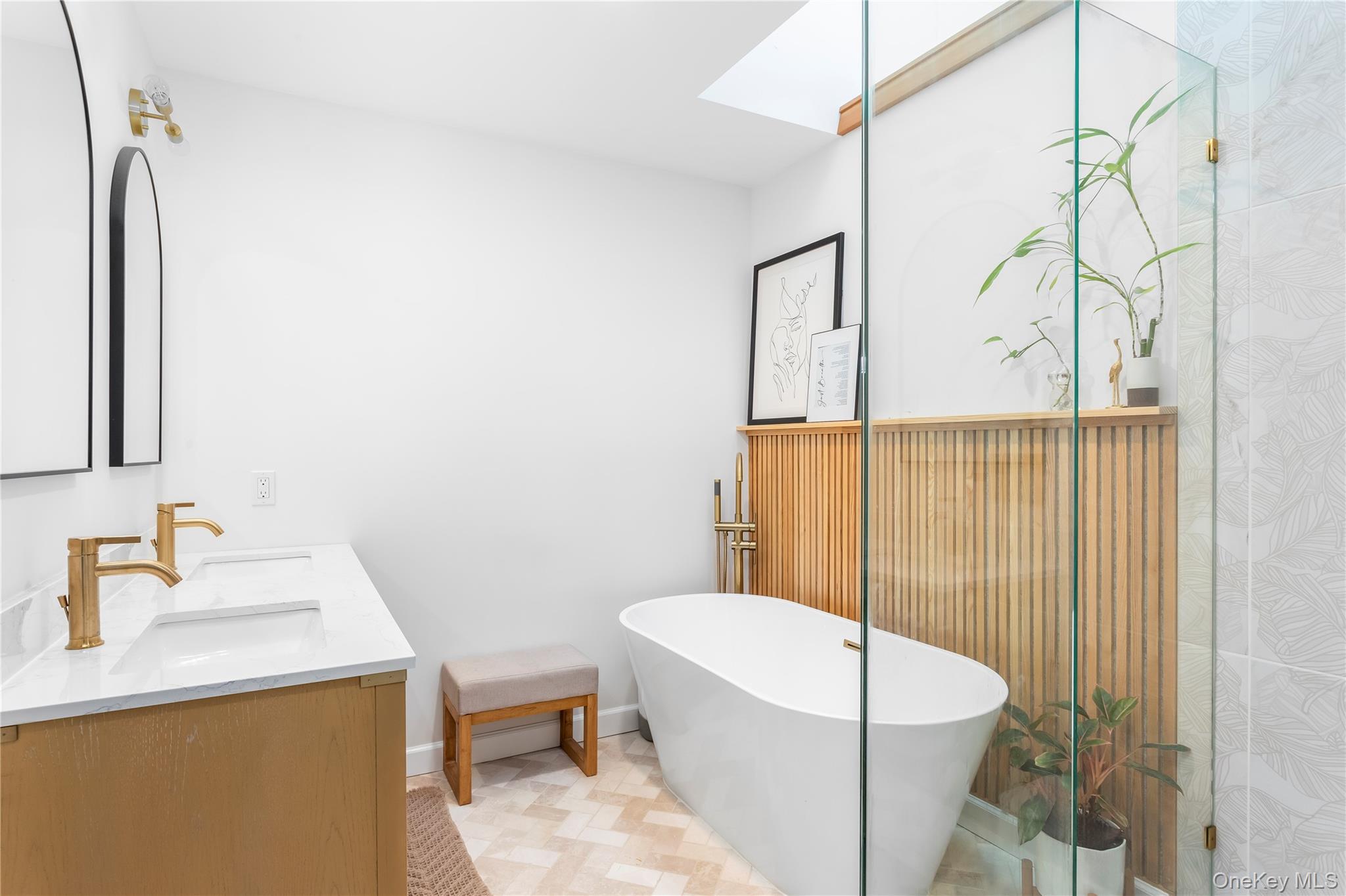 #6 photo, 17 Meroke Lane, Rocky Point , NY 11778