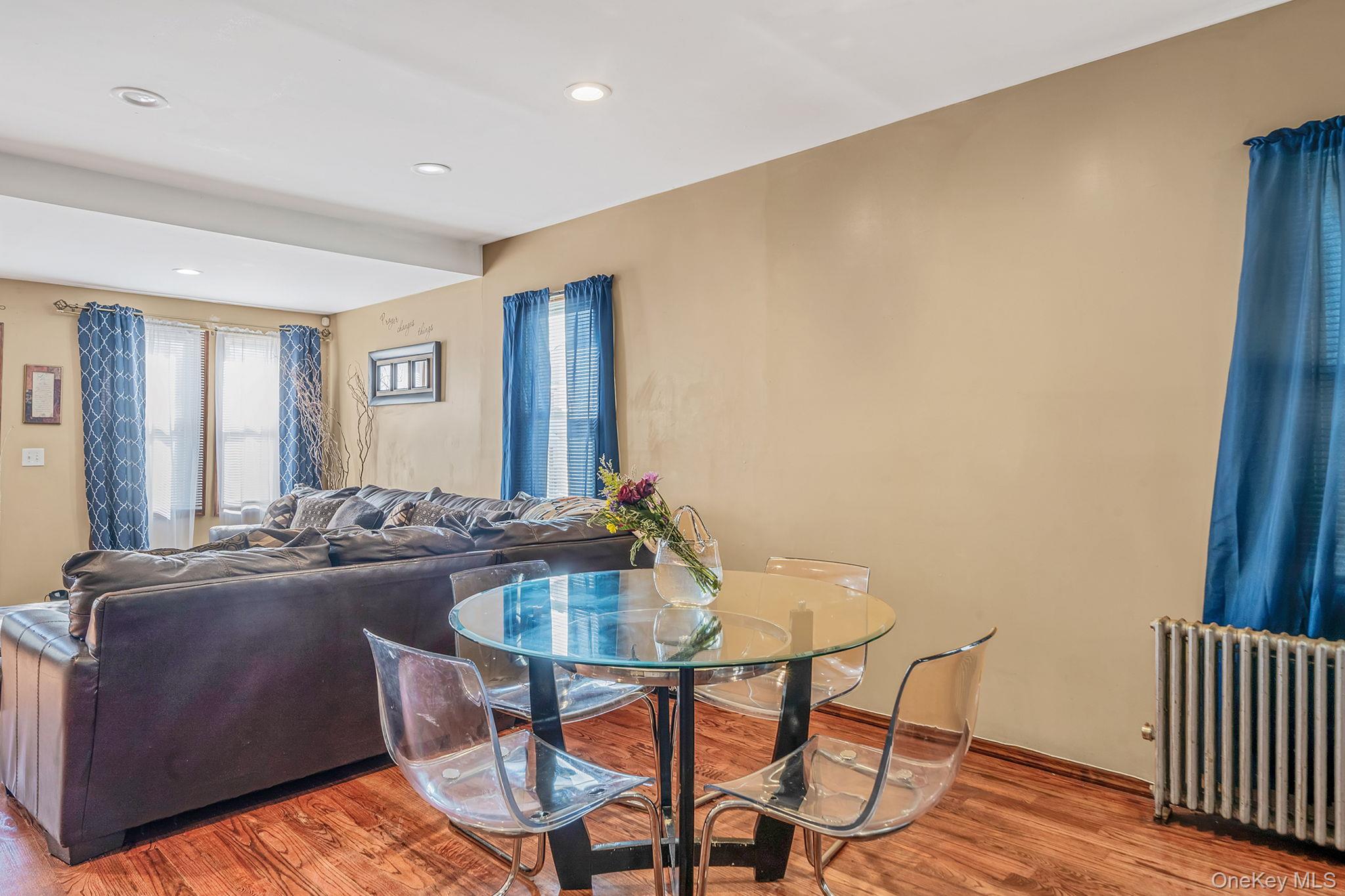 #10 photo, 188-25 Mangin Avenue, Saint Albans , NY 11412