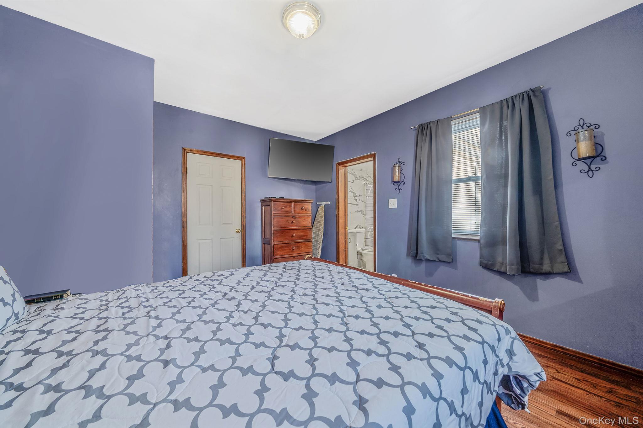 #12 photo, 188-25 Mangin Avenue, Saint Albans , NY 11412