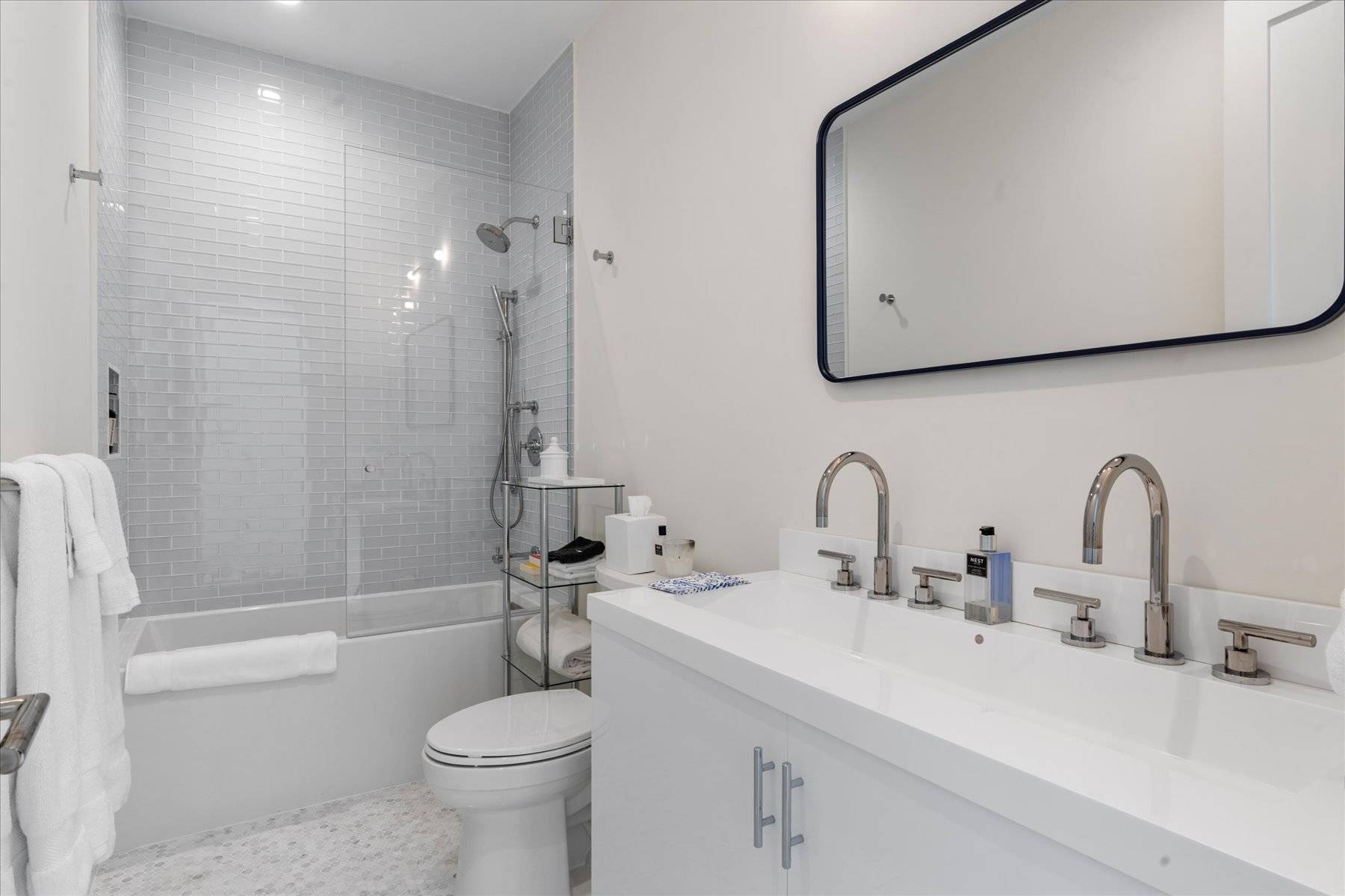 #12 photo, 55 Peconic Ave, Shelter Island , NY 11964