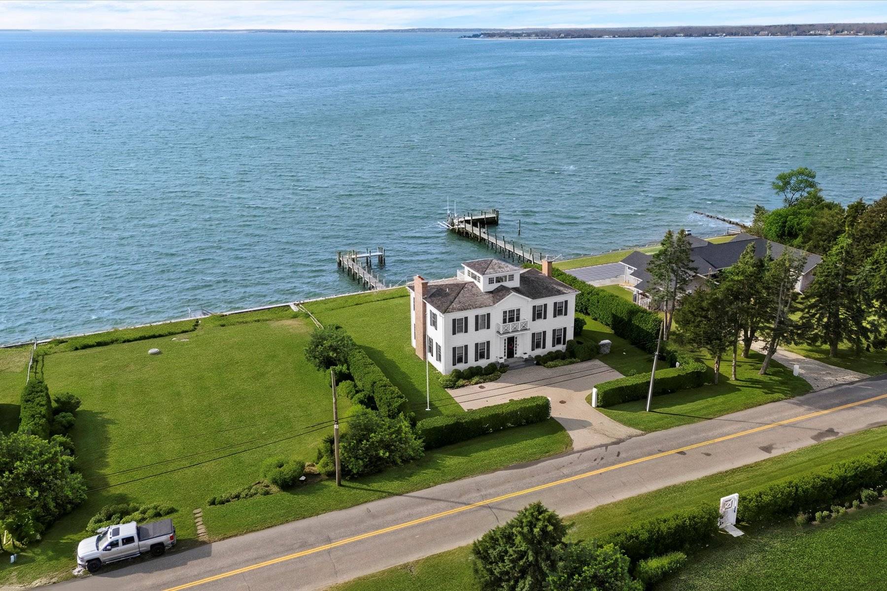 #3 photo, 70 Peconic Ave, Shelter Island , NY 11964