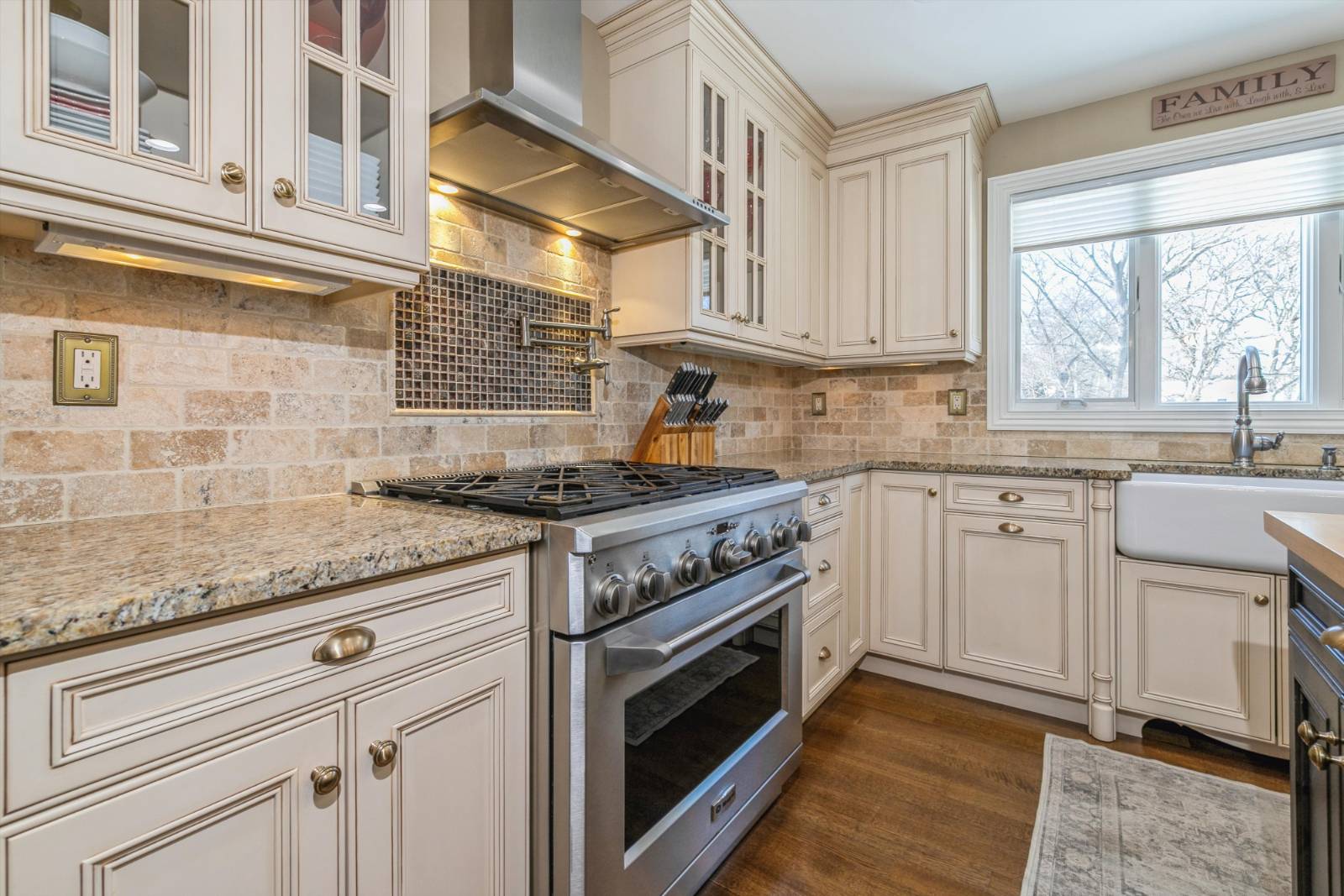 #14 photo, 86 Lolly Lane E, Саффолк ‖ Centereach , NY 11720