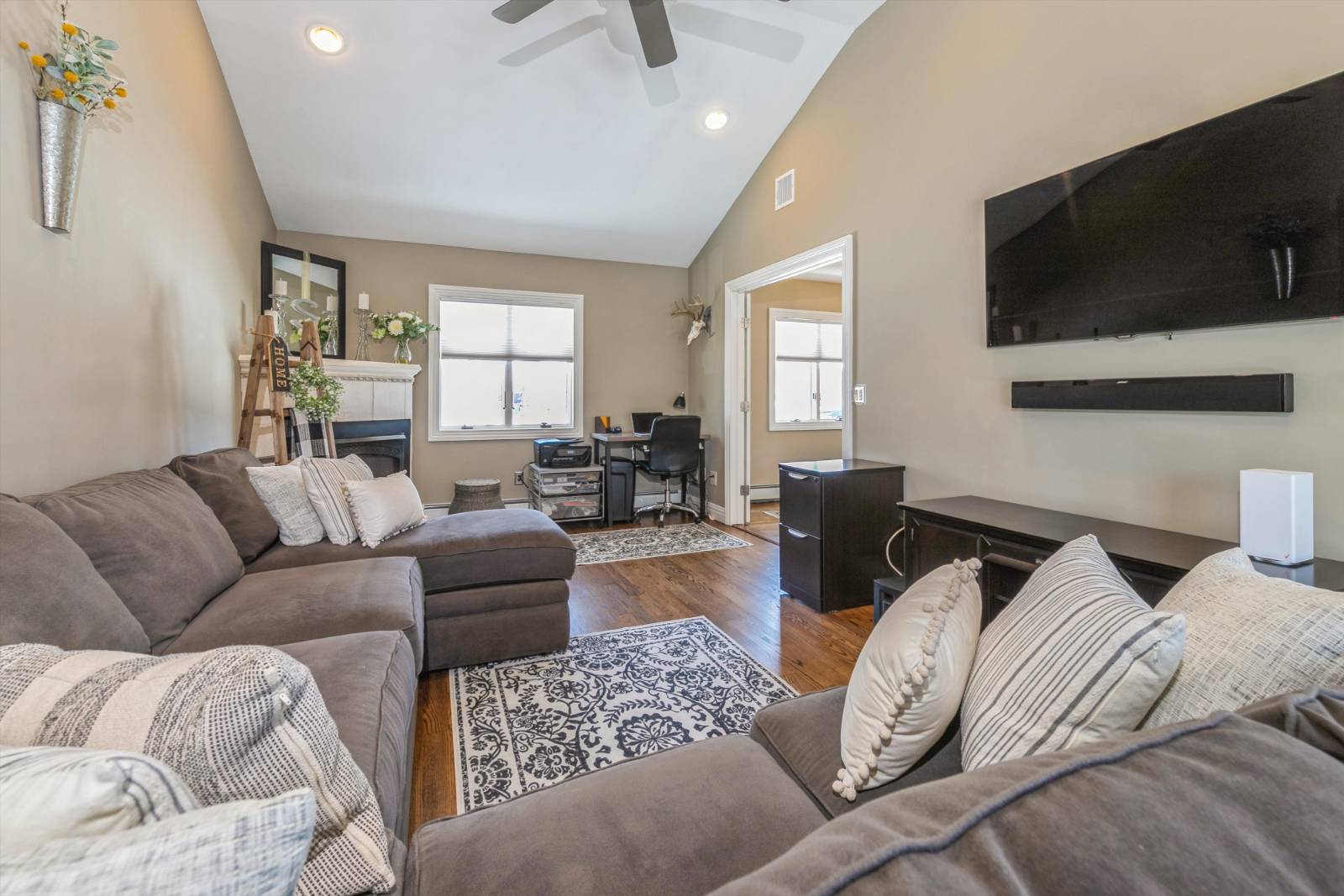 #18 photo, 86 Lolly Lane E, Саффолк ‖ Centereach , NY 11720