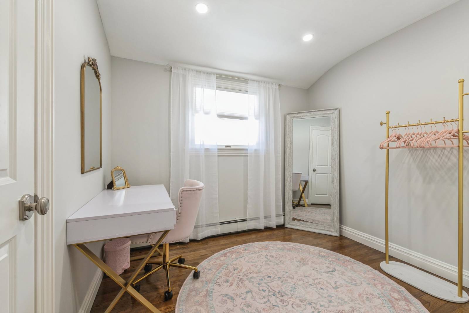 #20 photo, 86 Lolly Lane E, Саффолк ‖ Centereach , NY 11720