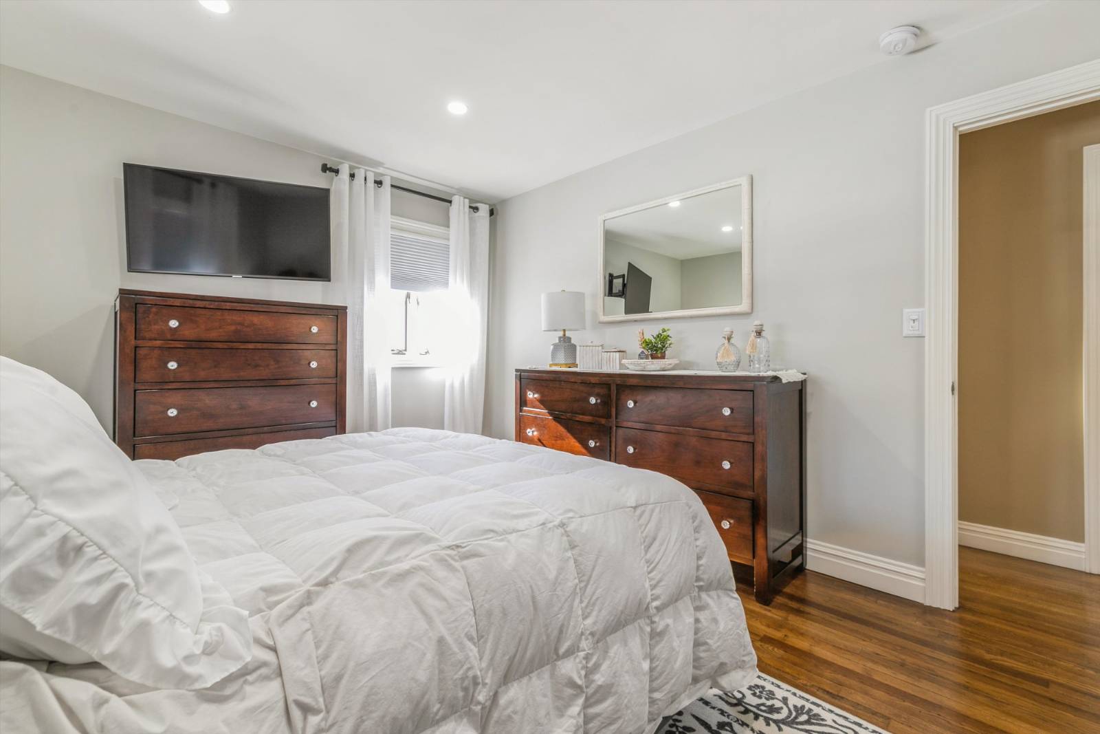 #22 photo, 86 Lolly Lane E, Саффолк ‖ Centereach , NY 11720