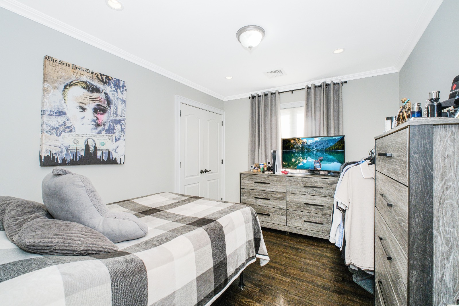 #17 photo, 243 Carteret St, Staten Island , NY 10307