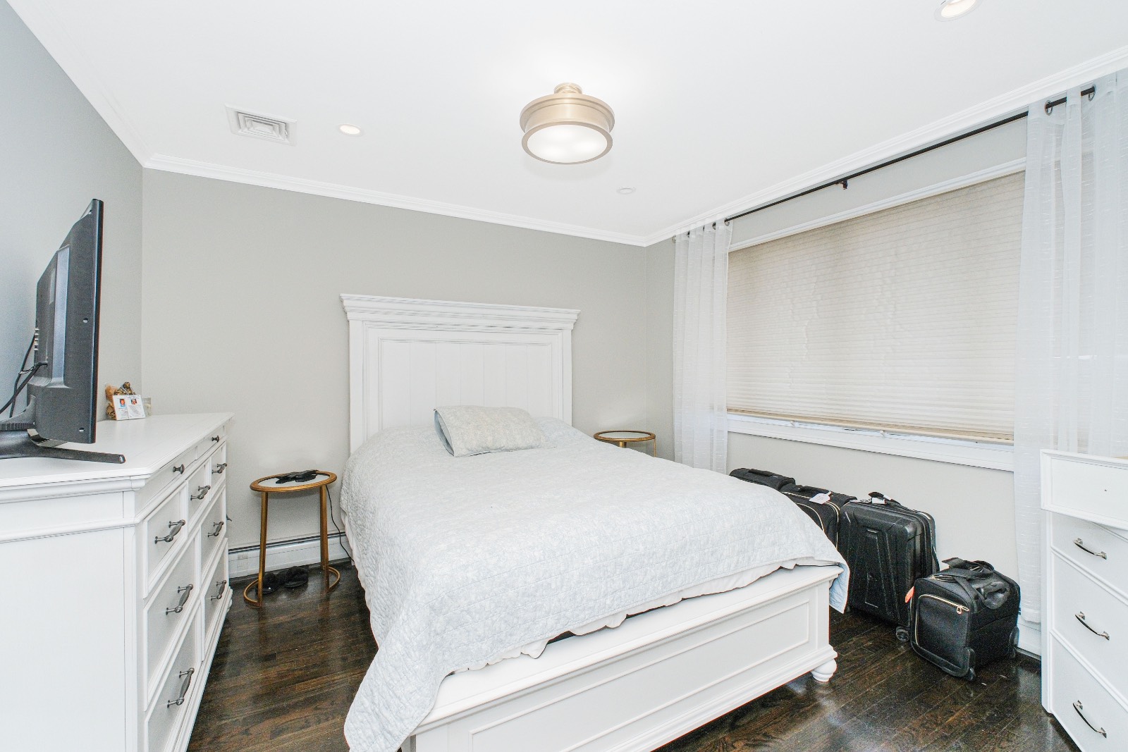 #20 photo, 243 Carteret St, Staten Island , NY 10307