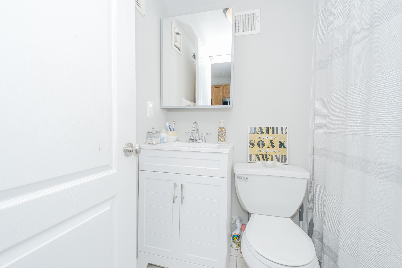 #22 photo, 243 Carteret St, Staten Island , NY 10307