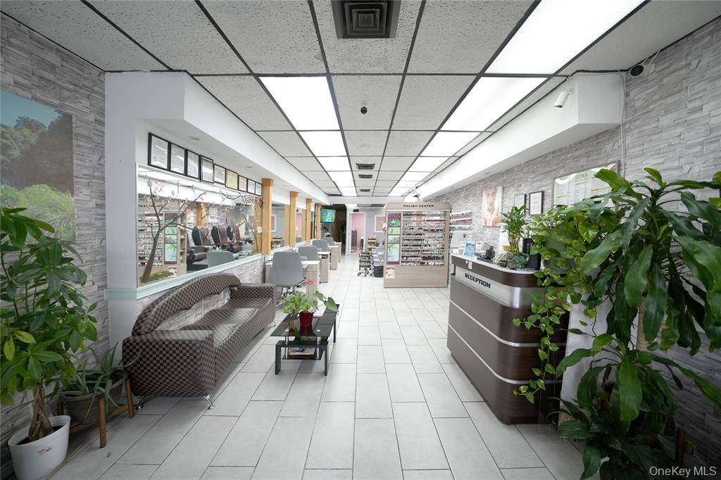 #5 photo, 116 17 Queens Boulevard, Forest Hills , NY 11375