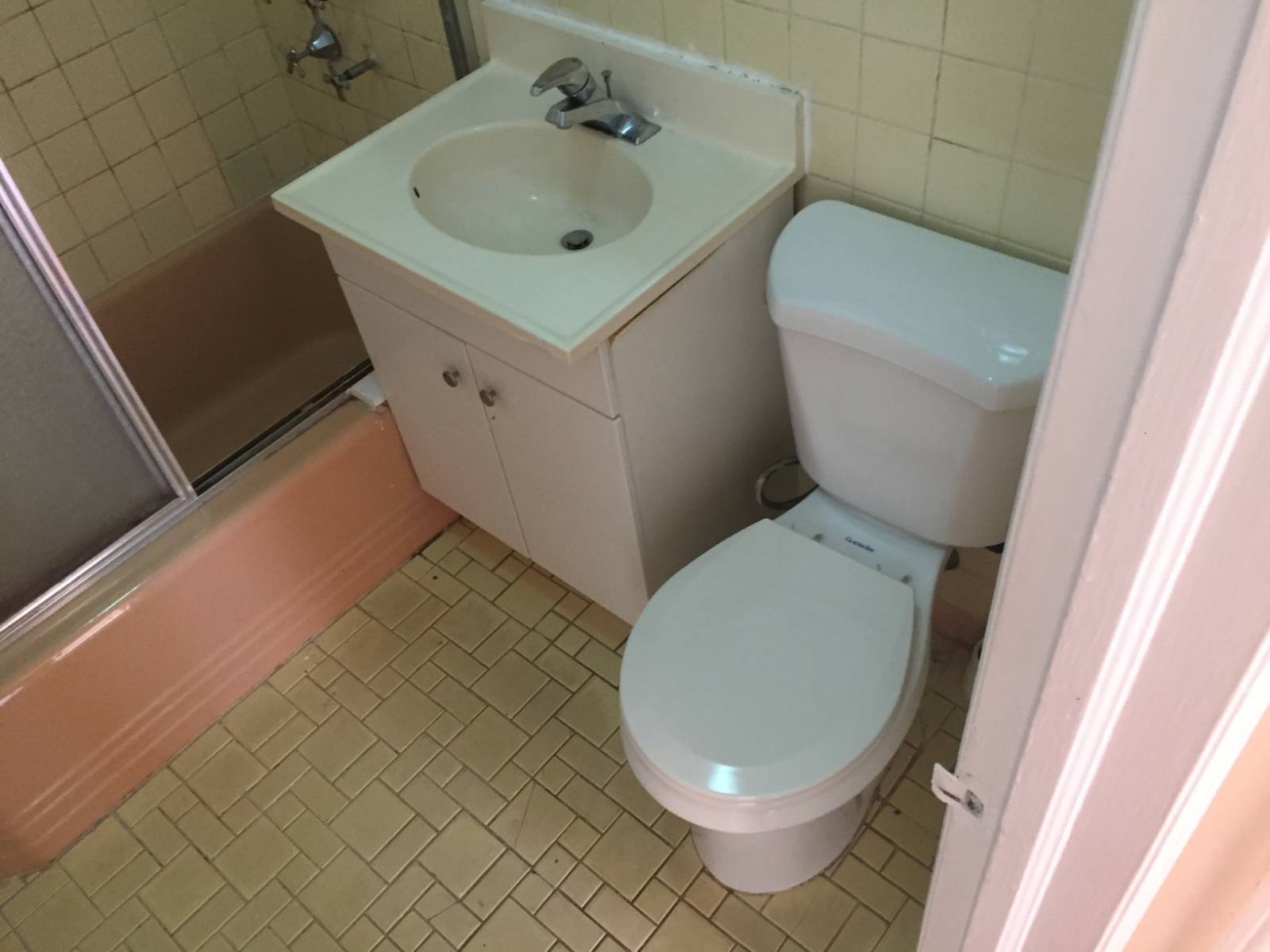 #17 photo, 10th Avenue & 72nd Street, Dyker Heights , NY 11228