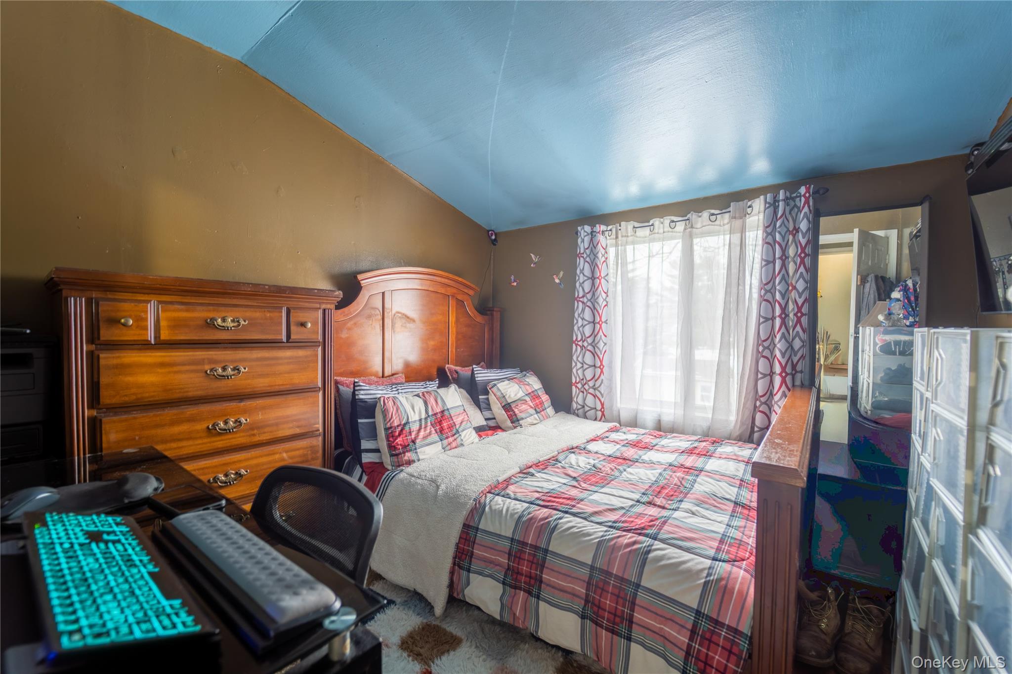 #17 photo, 382 Jamaica Avenue, Саффолк ‖ Medford , NY 11763