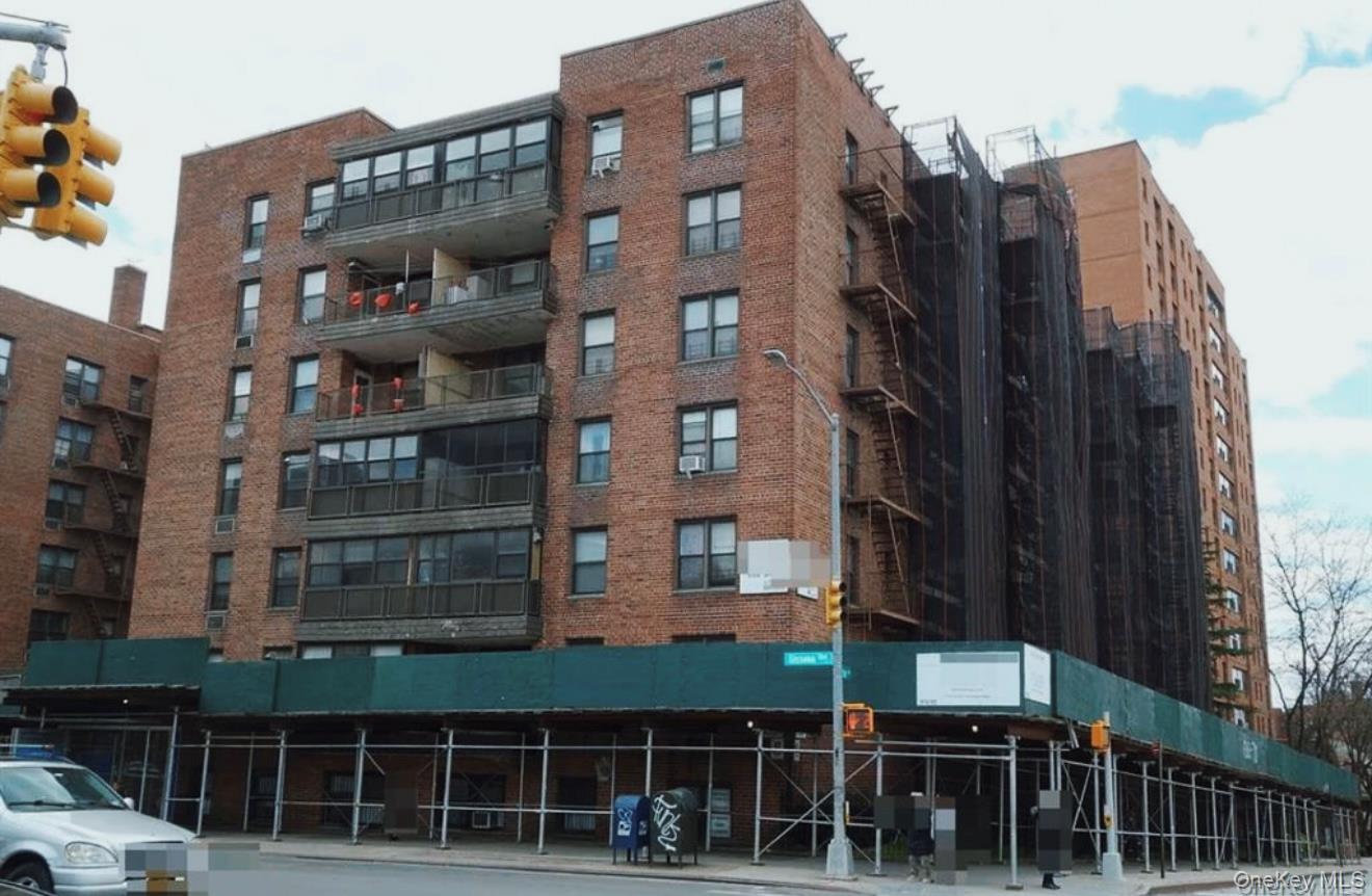 #1 photo, 13870 Elder Avenue, Flushing , NY 11355