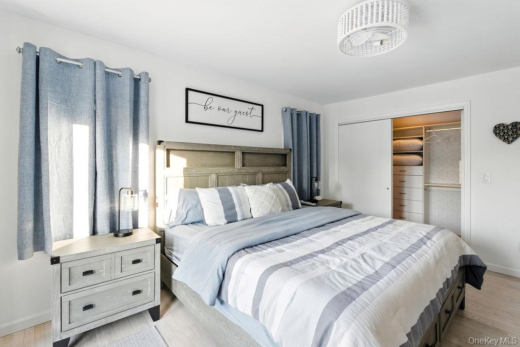 #14 photo, 100 Manor Lane, Riverhead , NY 11901