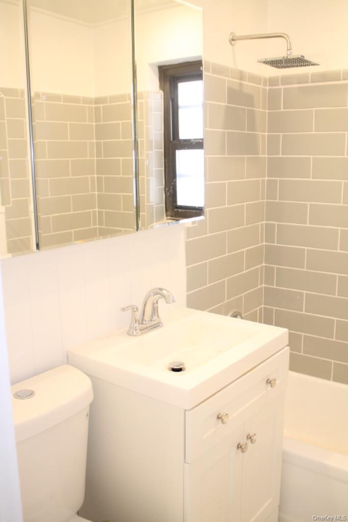 #12 photo, 50 White Oak Street, New Rochelle , NY 10801