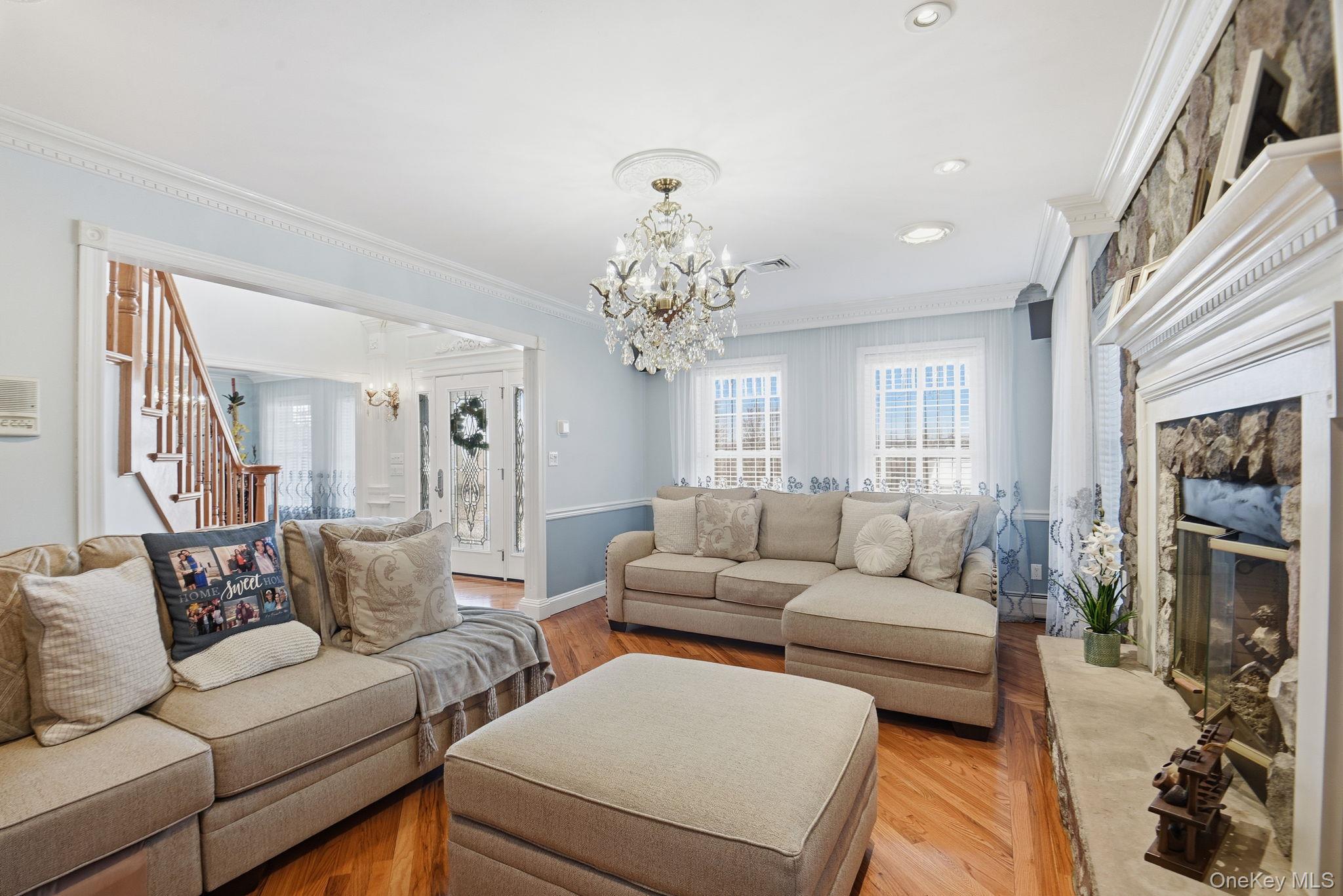 #7 photo, 9 Oldfield Court, Garnerville , NY 10923