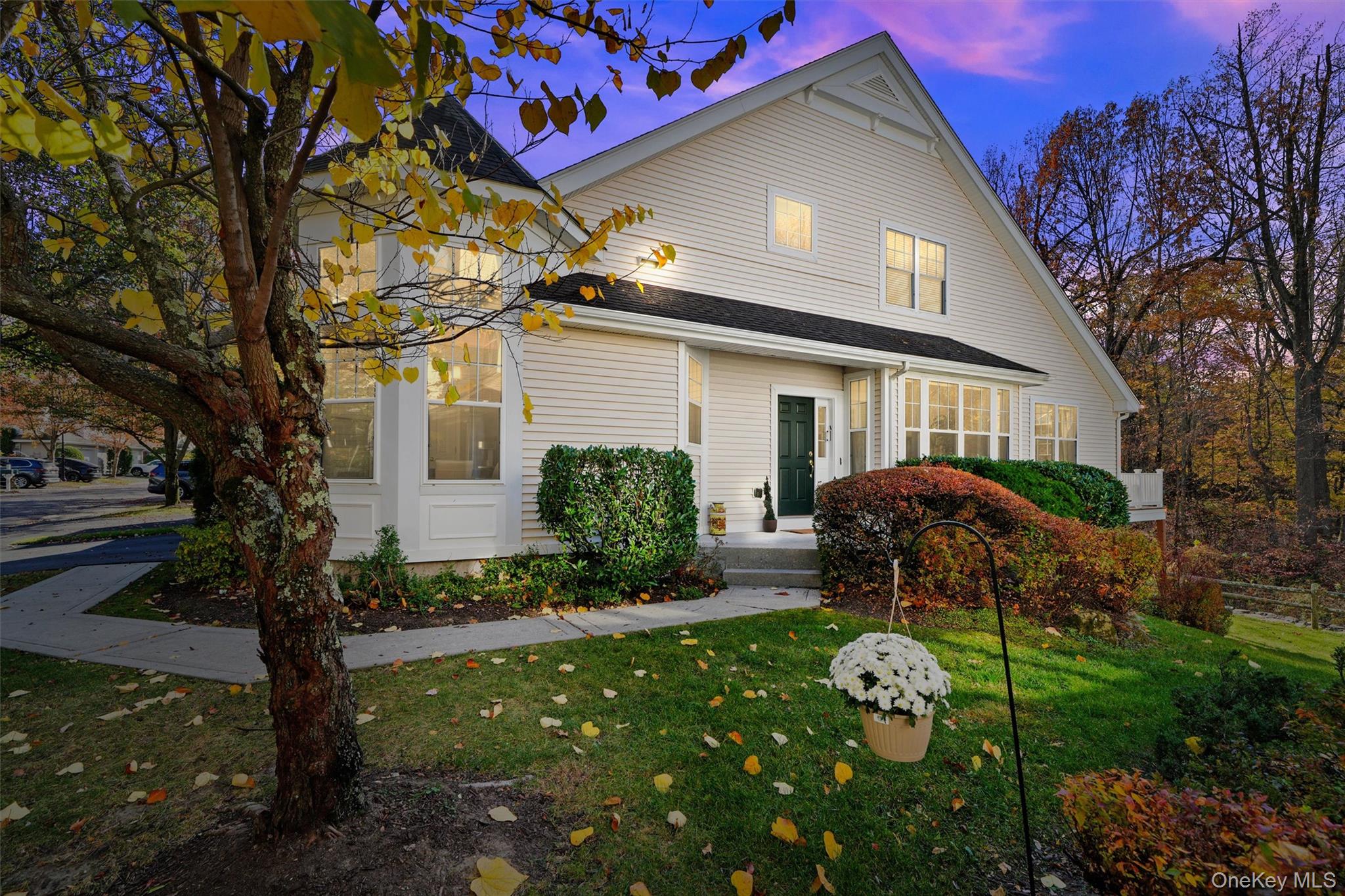 #1 photo, 25 Briarbrook Drive, Briarcliff Manor , NY 10510