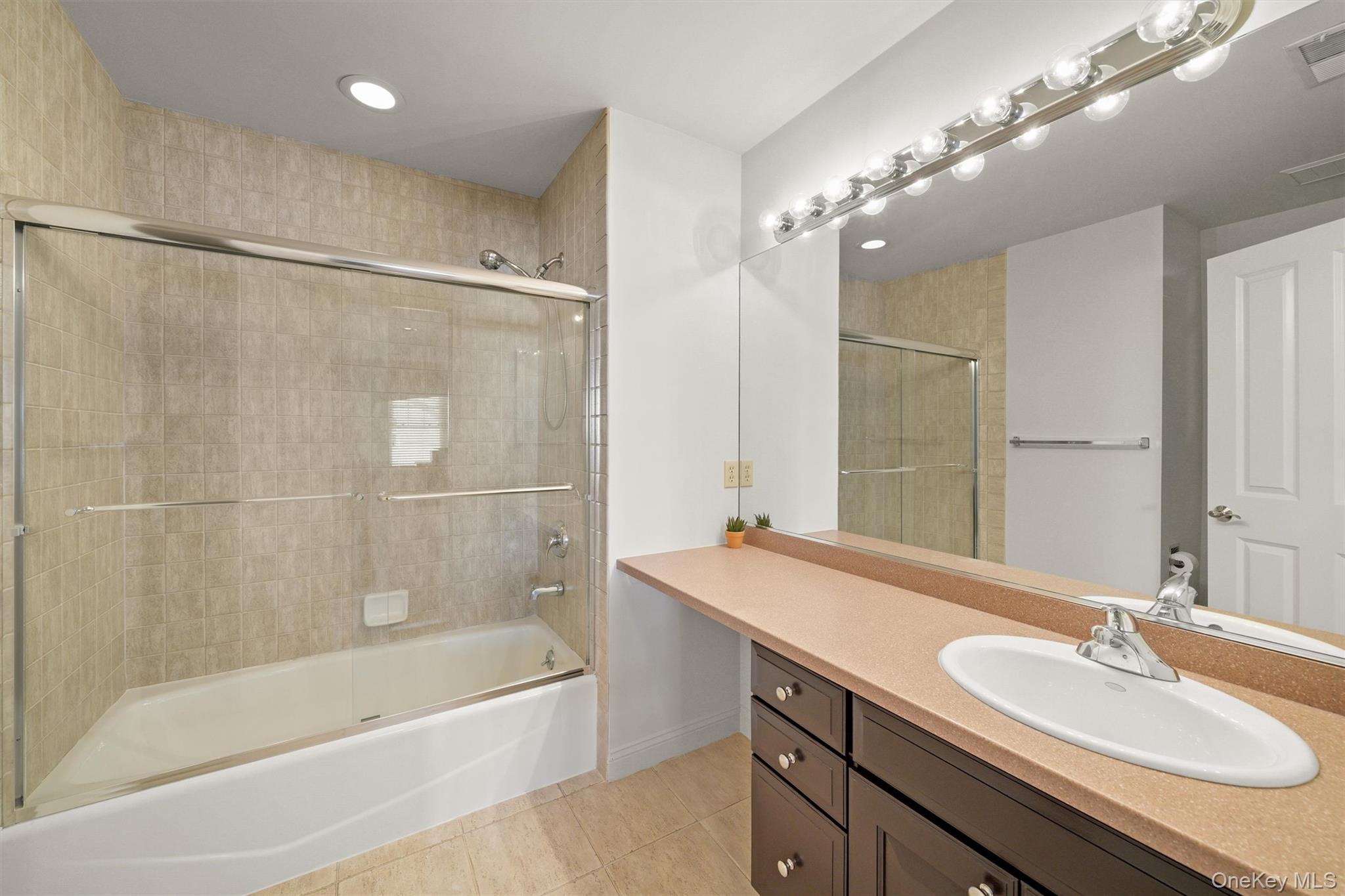 #18 photo, 25 Briarbrook Drive, Briarcliff Manor , NY 10510