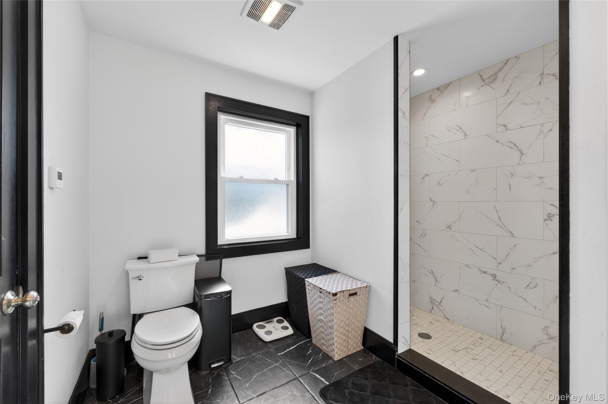 #18 photo, 20 Westbridge Drive, Babylon , NY 11702