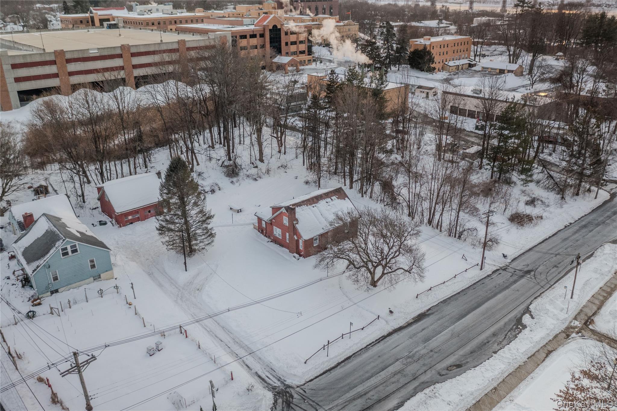 #2 photo, 42 W Cedar Street, Poughkeepsie , NY 12601