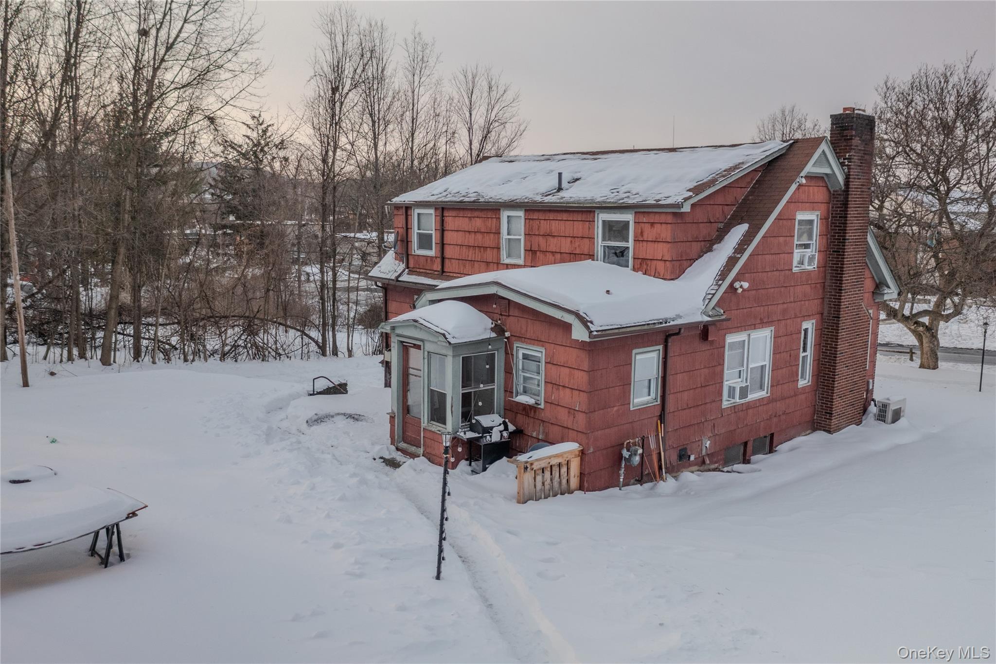 #4 photo, 42 W Cedar Street, Poughkeepsie , NY 12601