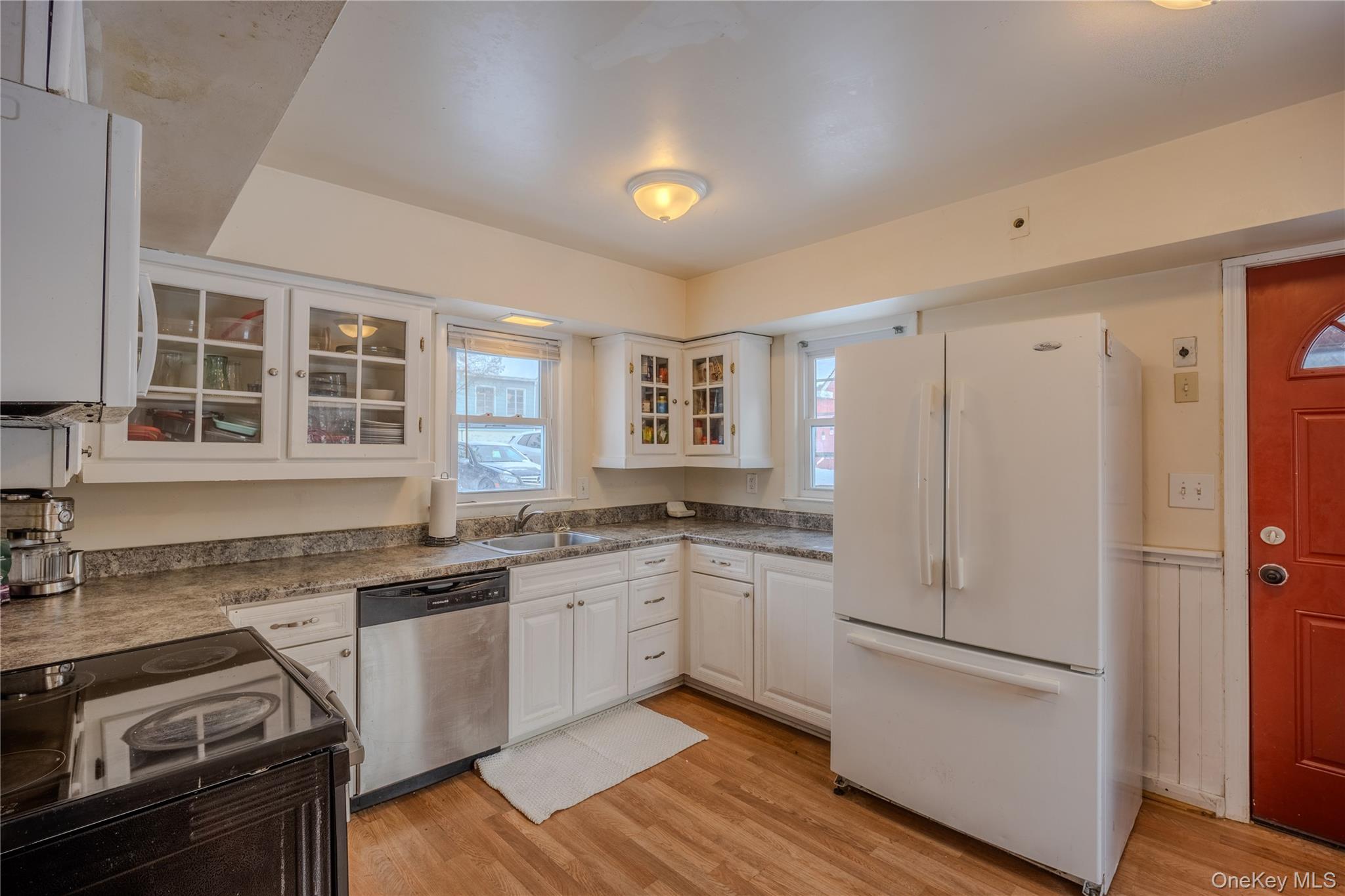 #7 photo, 42 W Cedar Street, Poughkeepsie , NY 12601