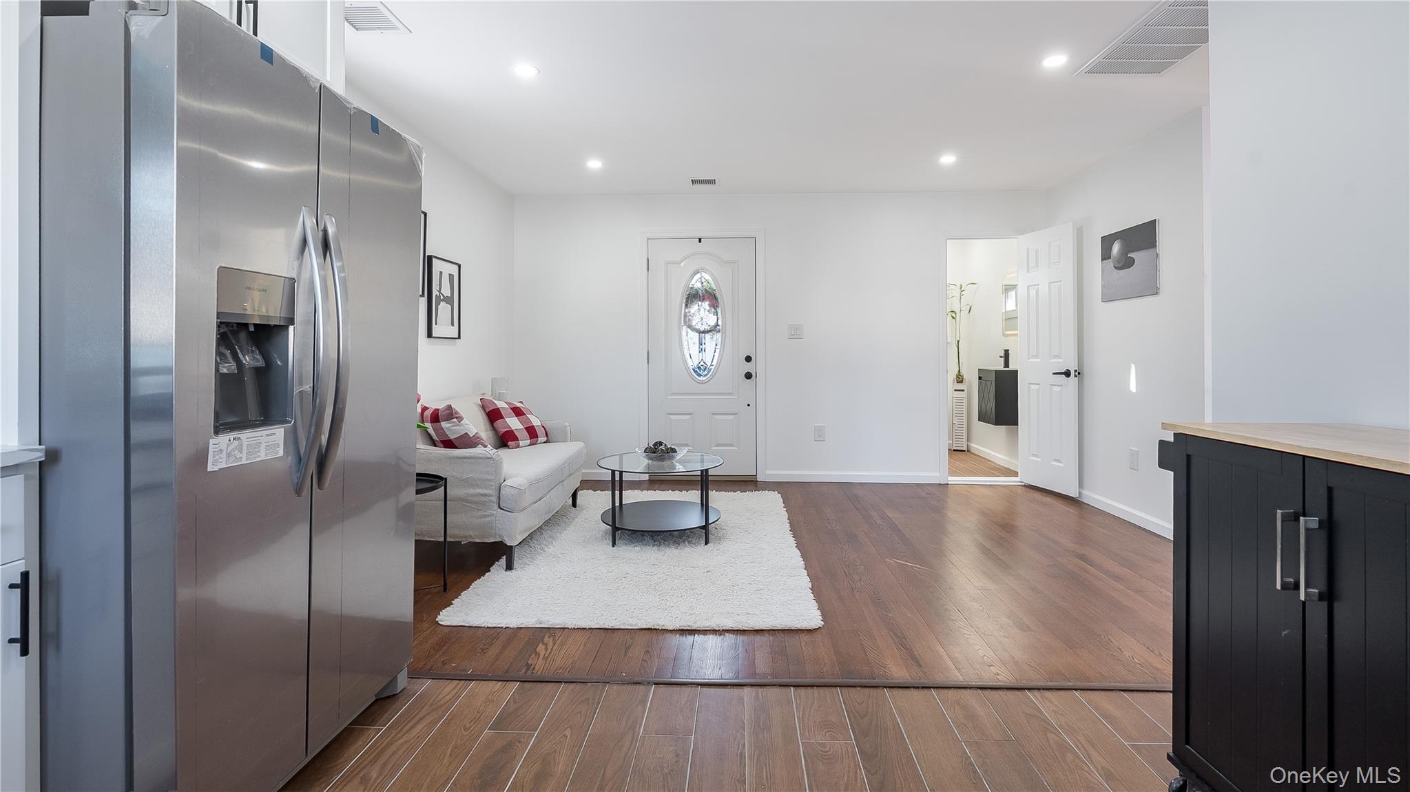 #7 photo, 255 Elmore Street, Central Islip , NY 11722