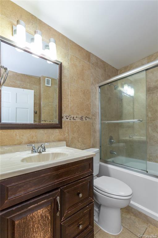 #10 photo, 9229 Queens Boulevard, Rego Park , NY 11374