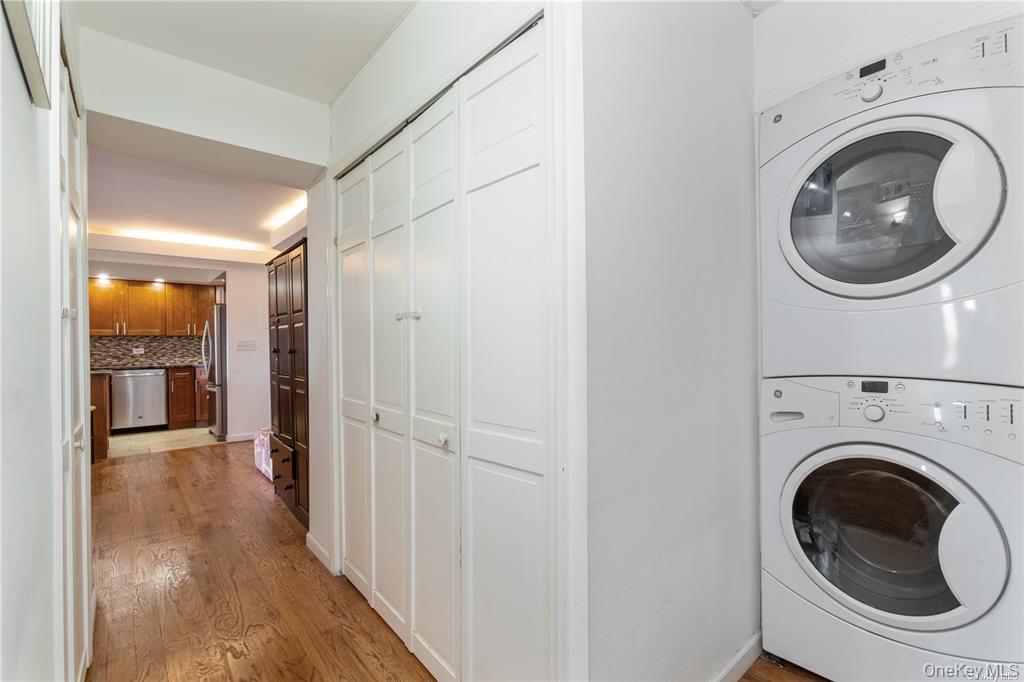 #8 photo, 9229 Queens Boulevard, Rego Park , NY 11374