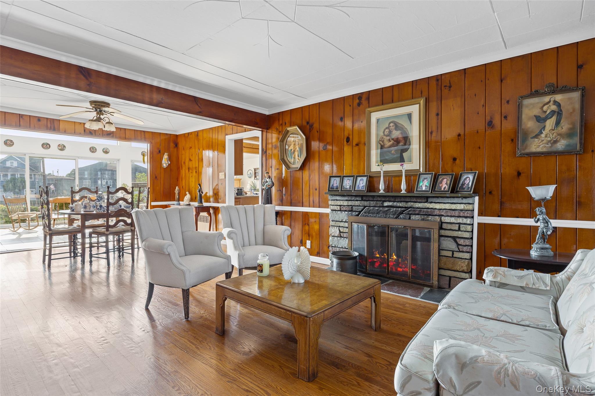 #17 photo, 2436 Hempstead Lane, Wantagh , NY 11793