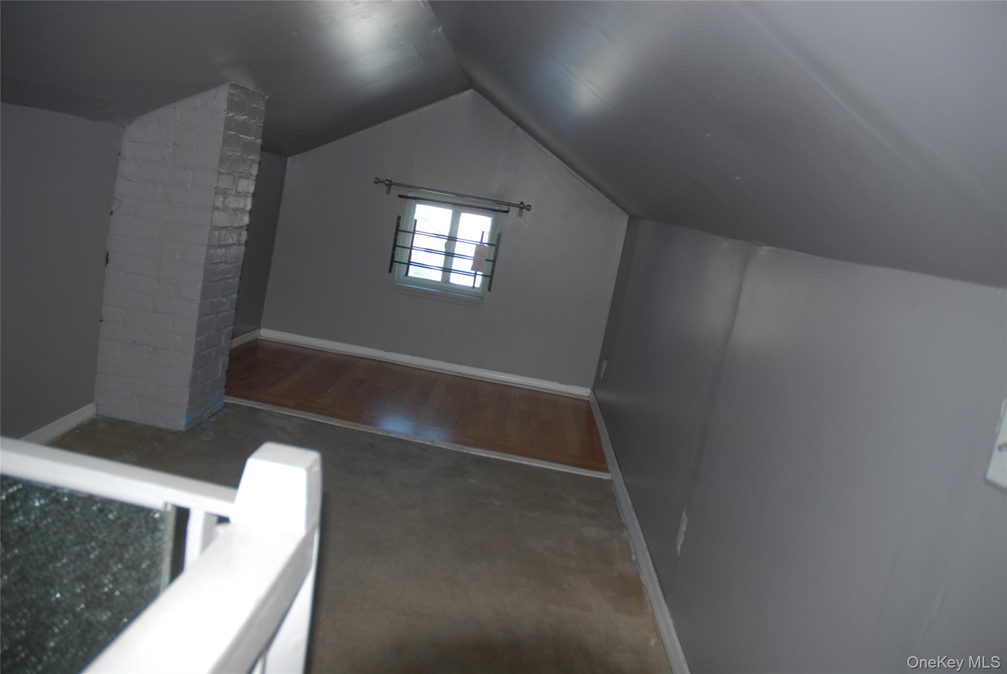 #7 photo, 1984 Newbridge Road, नासाउ काउंटी Bellmore , NY 11710