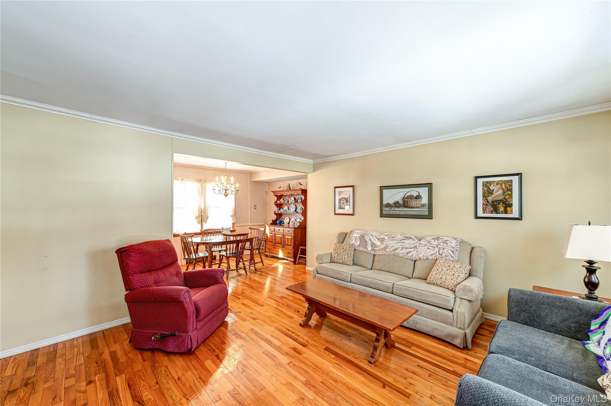 #3 photo, 36 Sinclair Drive, Саффолк ‖ Greenlawn , NY 11740