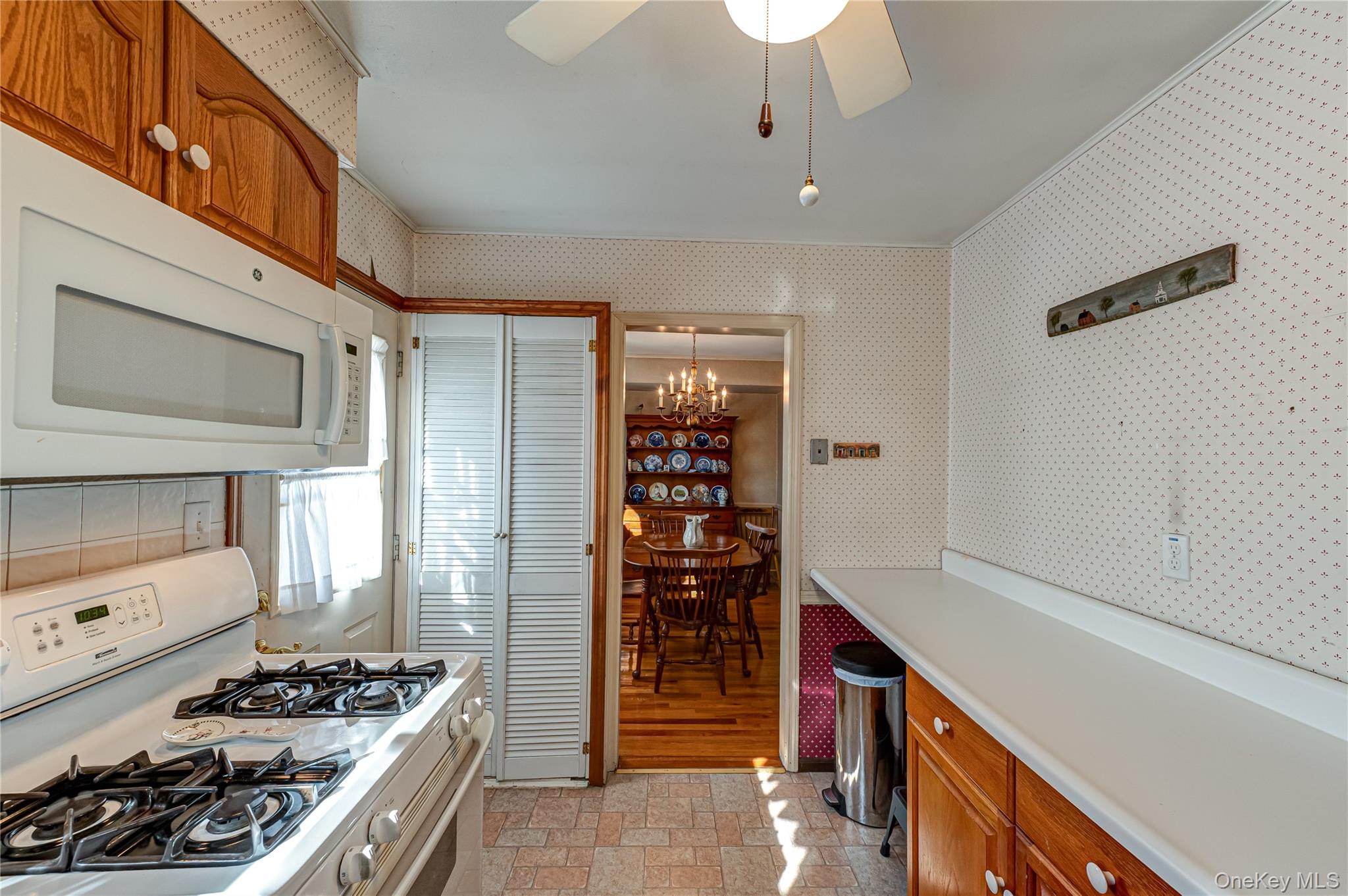 #9 photo, 36 Sinclair Drive, Саффолк ‖ Greenlawn , NY 11740