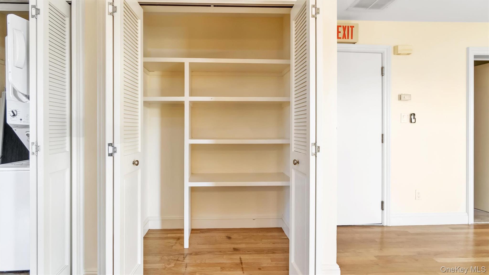 #13 photo, 148 Main Street, Westhampton Beach , NY 11978