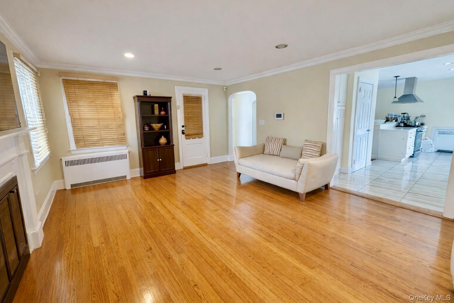 #4 photo, 2345 Lancaster Avenue, Baldwin , NY 11510