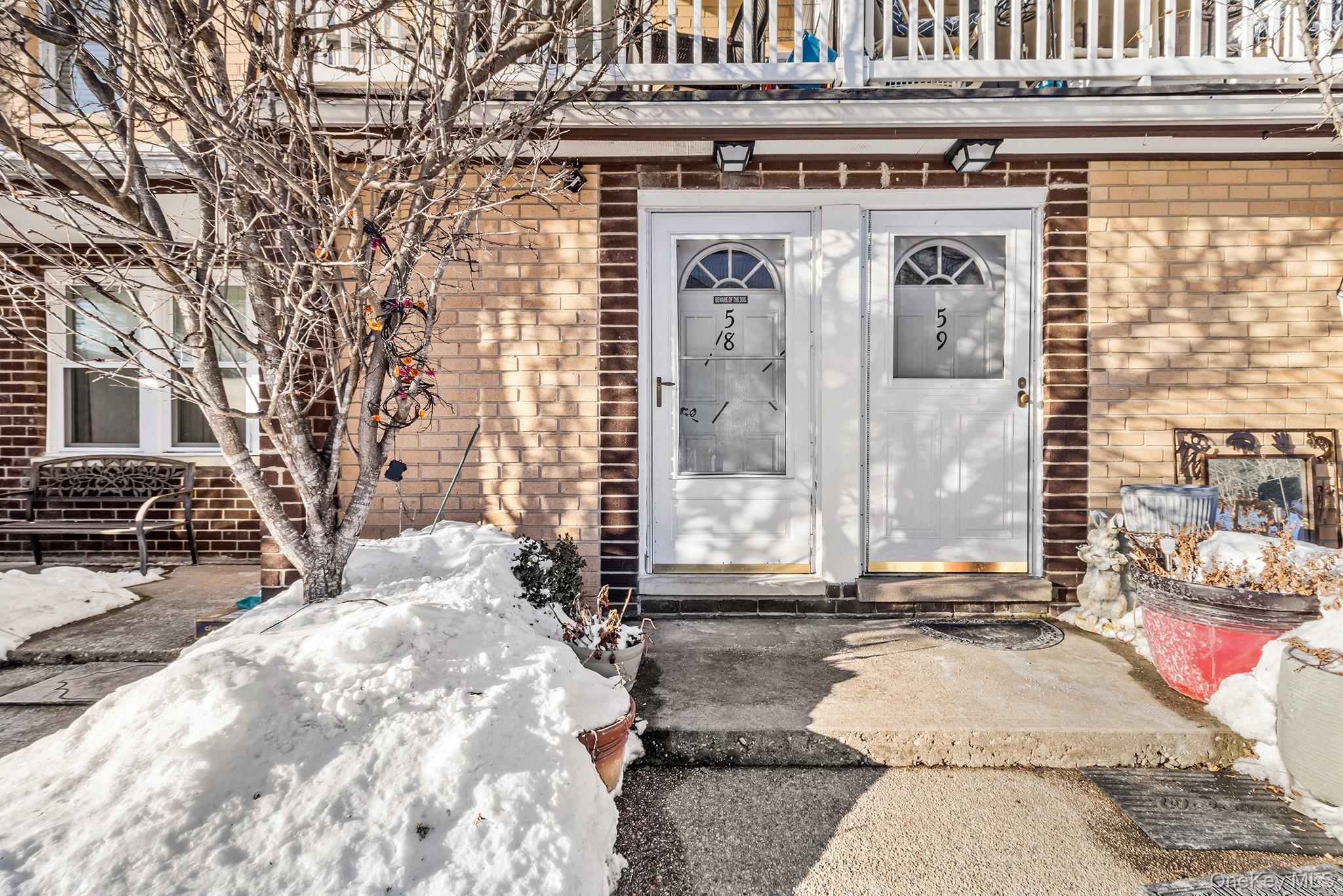 #1 photo, 58 Artist Lake Drive, Саффолк ‖ Middle Island , NY 11953