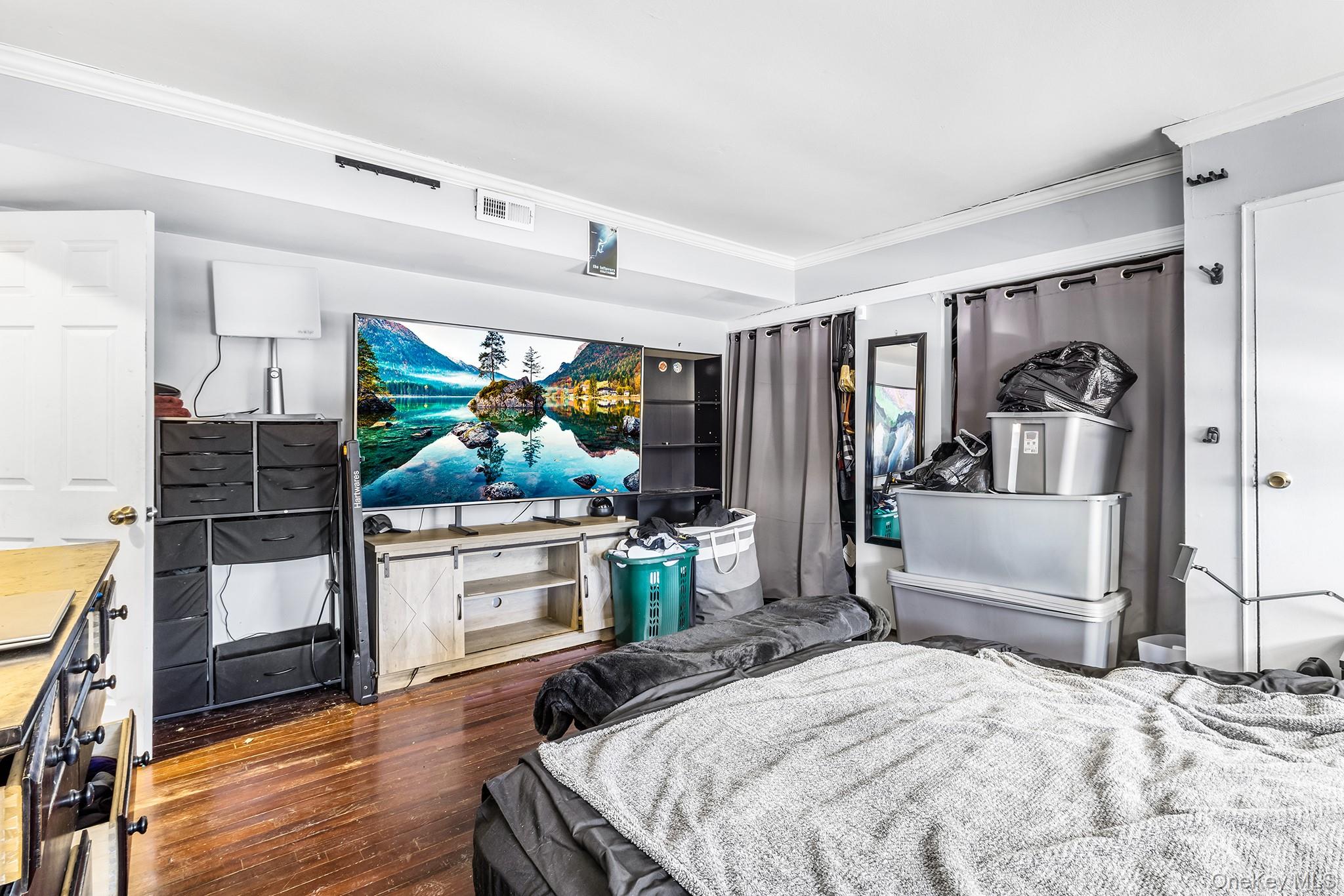 #8 photo, 58 Artist Lake Drive, Саффолк ‖ Middle Island , NY 11953