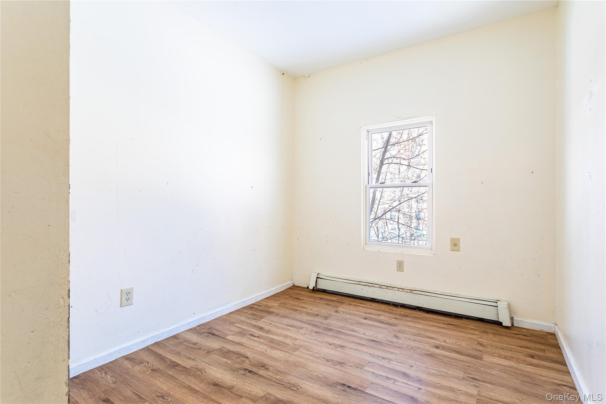 #13 photo, 191 Roff Street, Статен-Айленд ‖ Staten Island , NY 10304