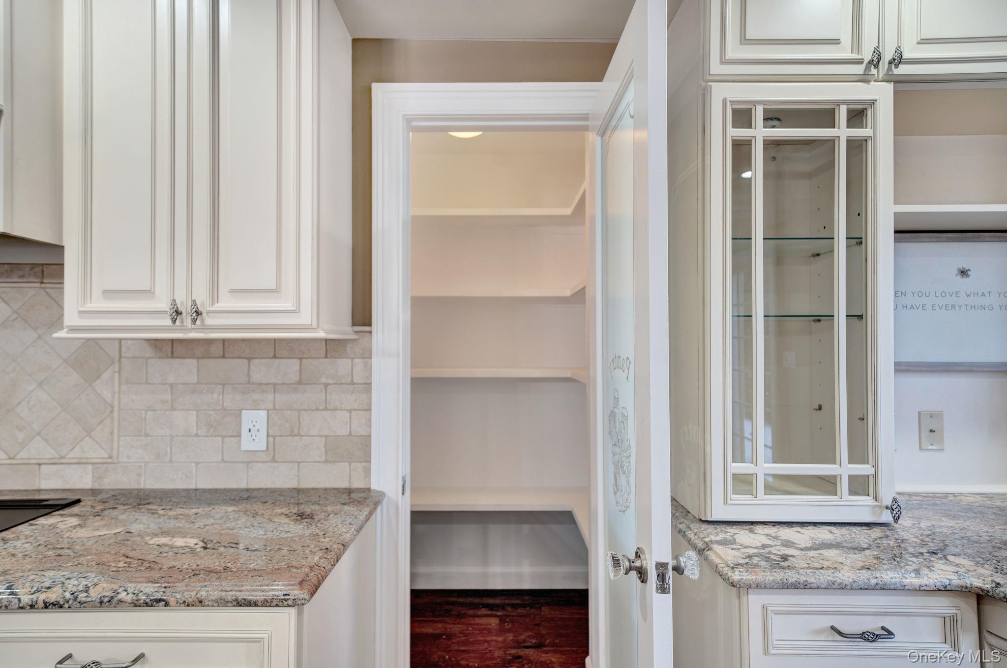 #19 photo, 20 Sagamore Way, Jericho , NY 11753