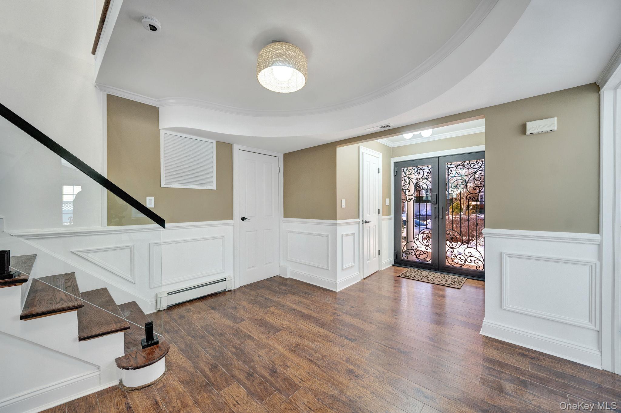 #4 photo, 20 Sagamore Way, Jericho , NY 11753