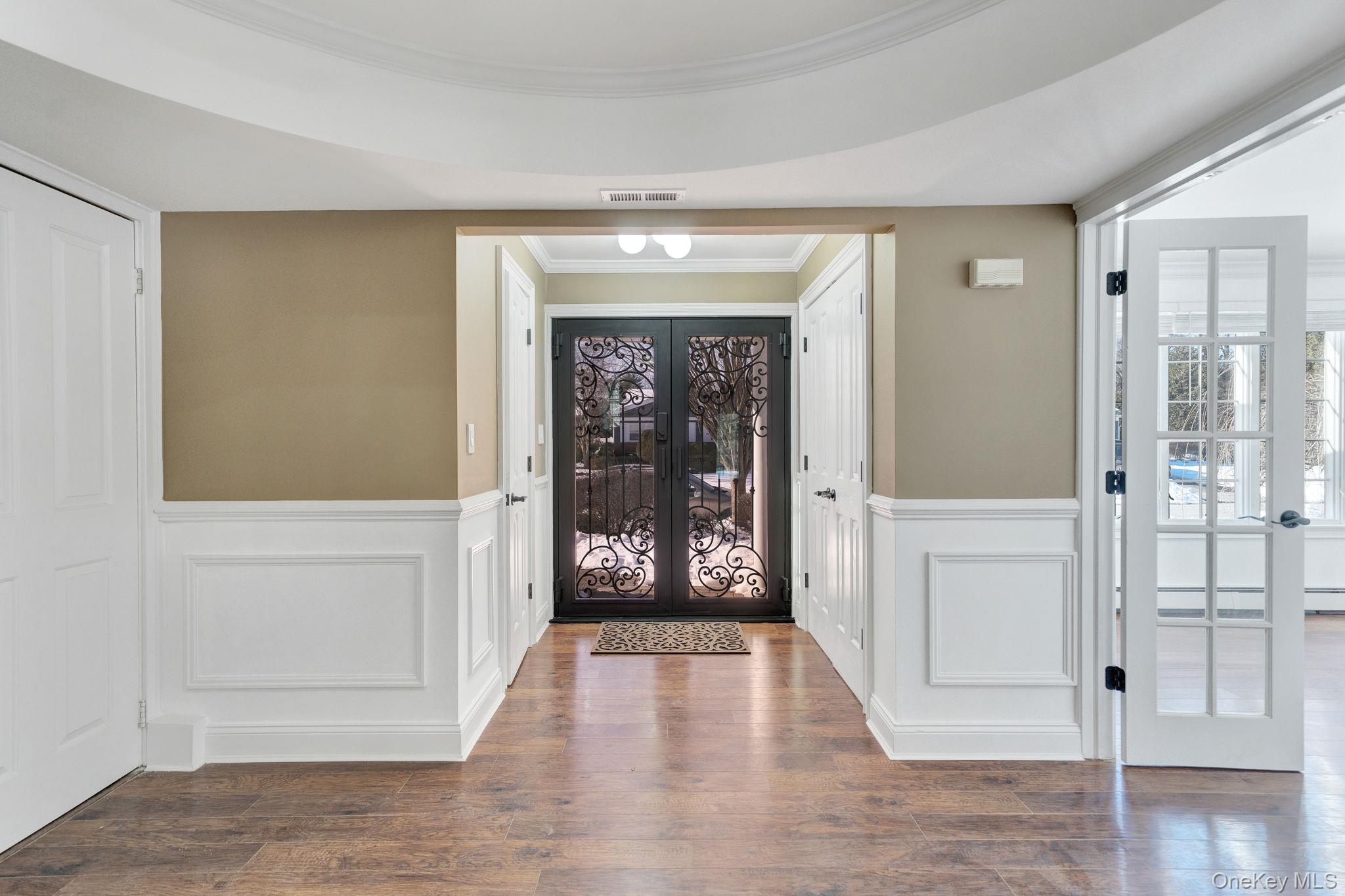 #5 photo, 20 Sagamore Way, Jericho , NY 11753