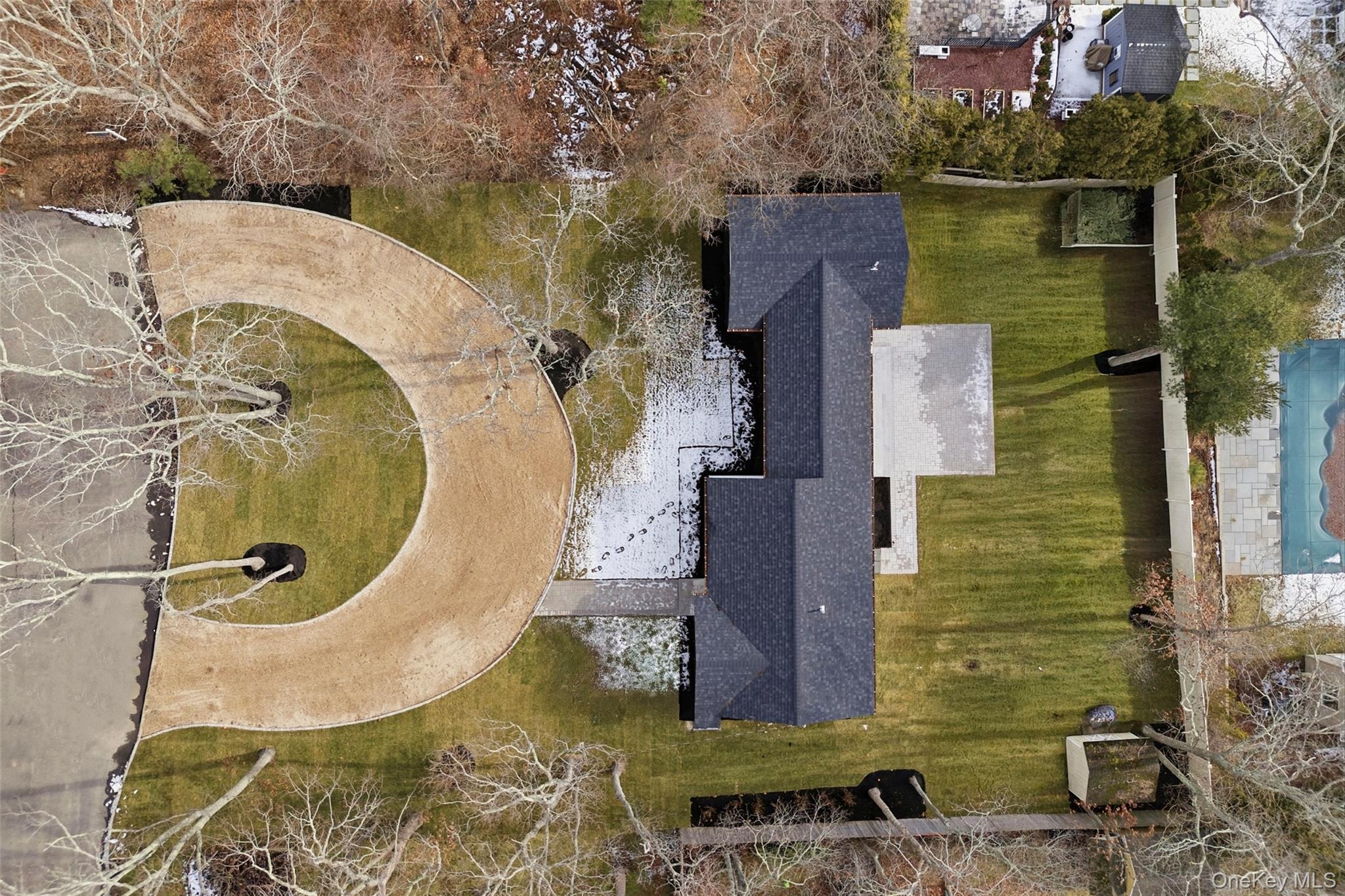 #4 photo, 10 Tramposh Lane, सफ़ोक काउंटी Hampton Bays , NY 11946