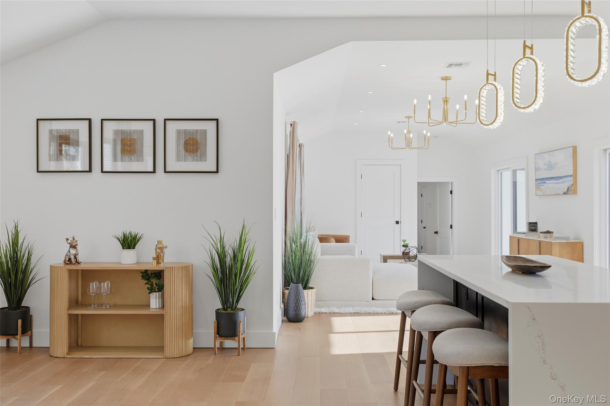 #8 photo, 10 Tramposh Lane, सफ़ोक काउंटी Hampton Bays , NY 11946