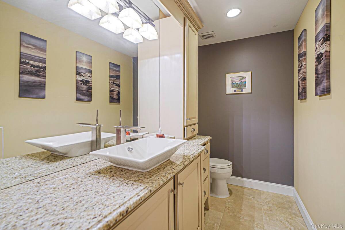 #25 photo, NA Theresa Lane, Port Jefferson , NY 11777