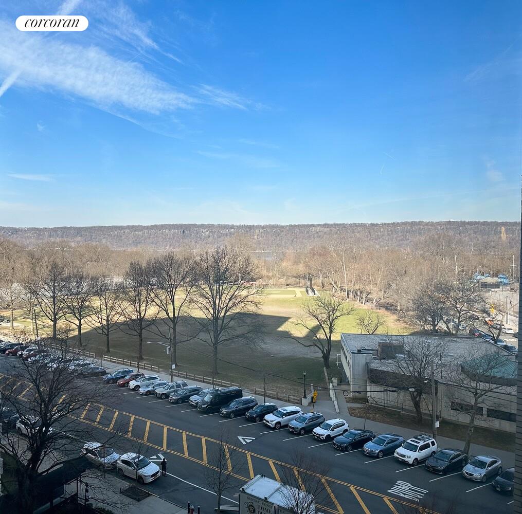 #8 photo, 3333 HENRY HUDSON Parkway, Бронкс ‖ Central Riverdale , NY 10463