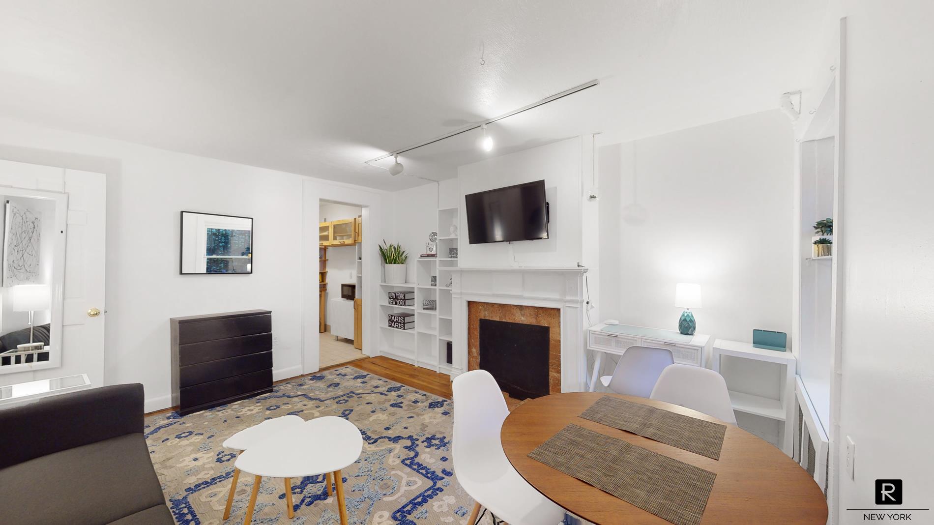 #3 photo, New York City, Greenwich Village , NY 10011