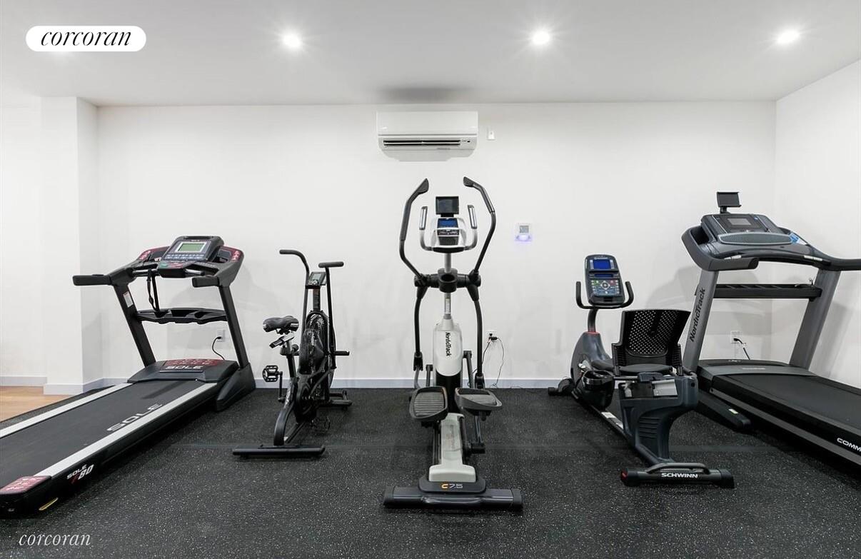 #9 photo, Brooklyn, הברונקס Sunset Park , NY 11220