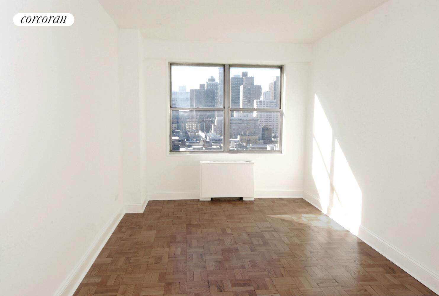 #5 photo, 230 E 79TH Street, Lenox Hill , NY 10075